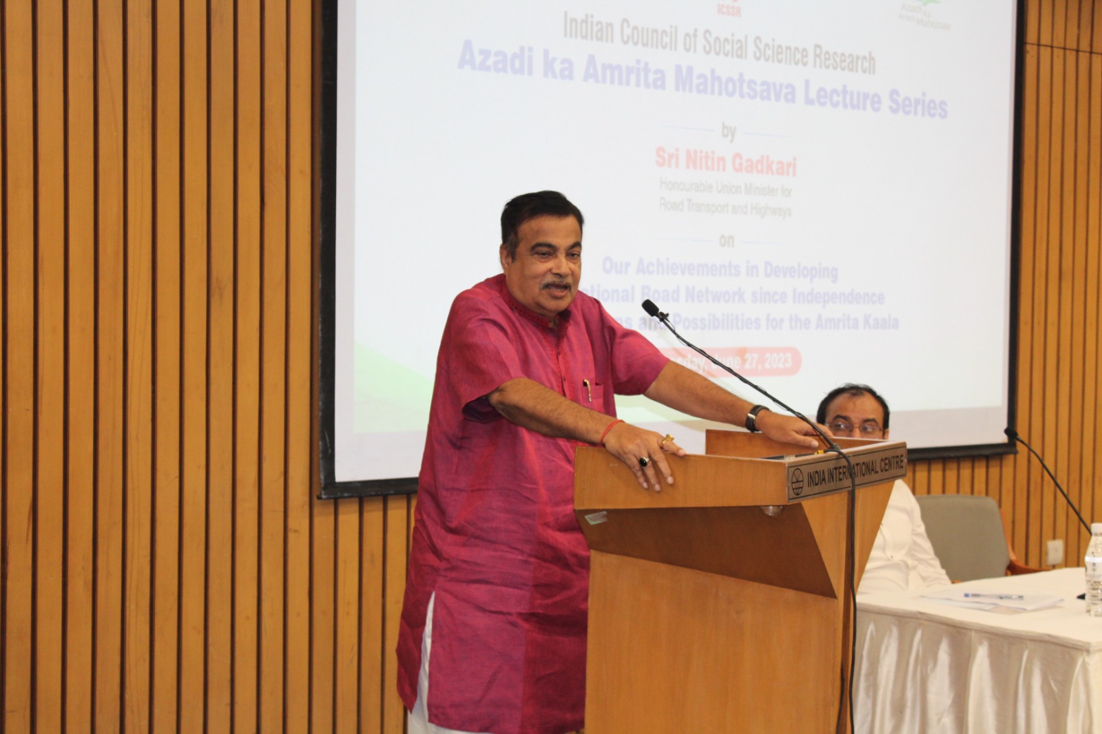 Azadi Ka Amrit Mahotsav Lecture Series - Sri Nitin Gadkari, Hon'ble Union Minister for Road Transport and Highways, speaks on "Our Achievements in Developing the National Road Network since Independence and the Plans and Possibilities for the Amrita Kaala