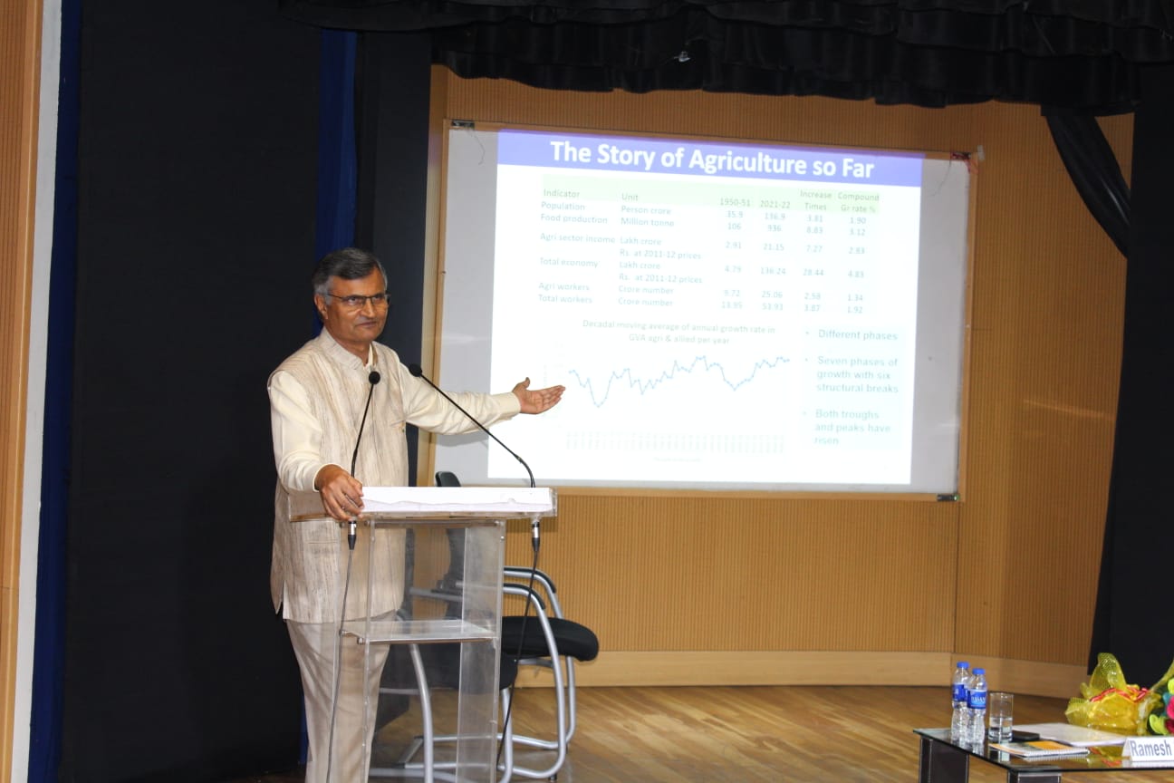 Azadi ka Amrit Mahotsav Lecture Series - Prof. Ramesh Chand, Member, NITI Aayog, GOI, September 9, 20222